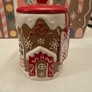 Peppermint & Pine Gingerbread Ceramic Canister House Red Door HTF matches mug